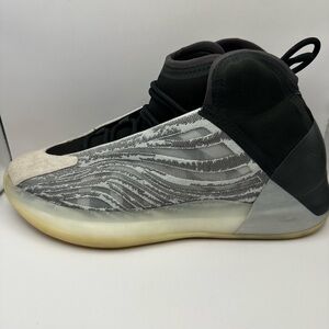 Yeezy QNTM sz 13m Mid-Top Knit Sneakers - Black/Grey/Cream